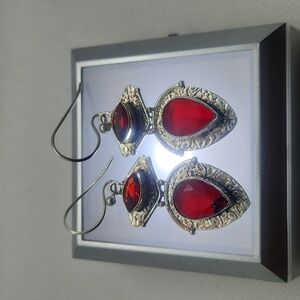 Nwot! Garnet 925 sterling earrings handmade